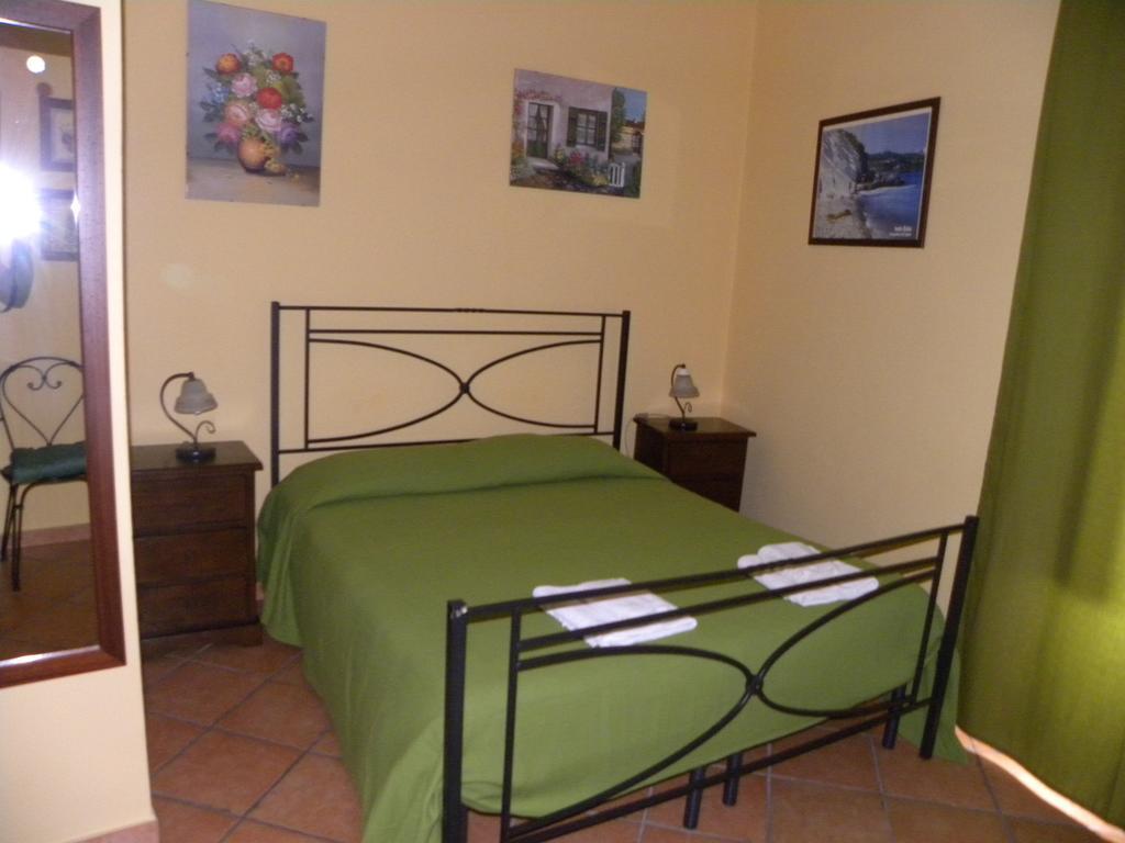 Case Vacanze Albamarina Lipari  Room photo