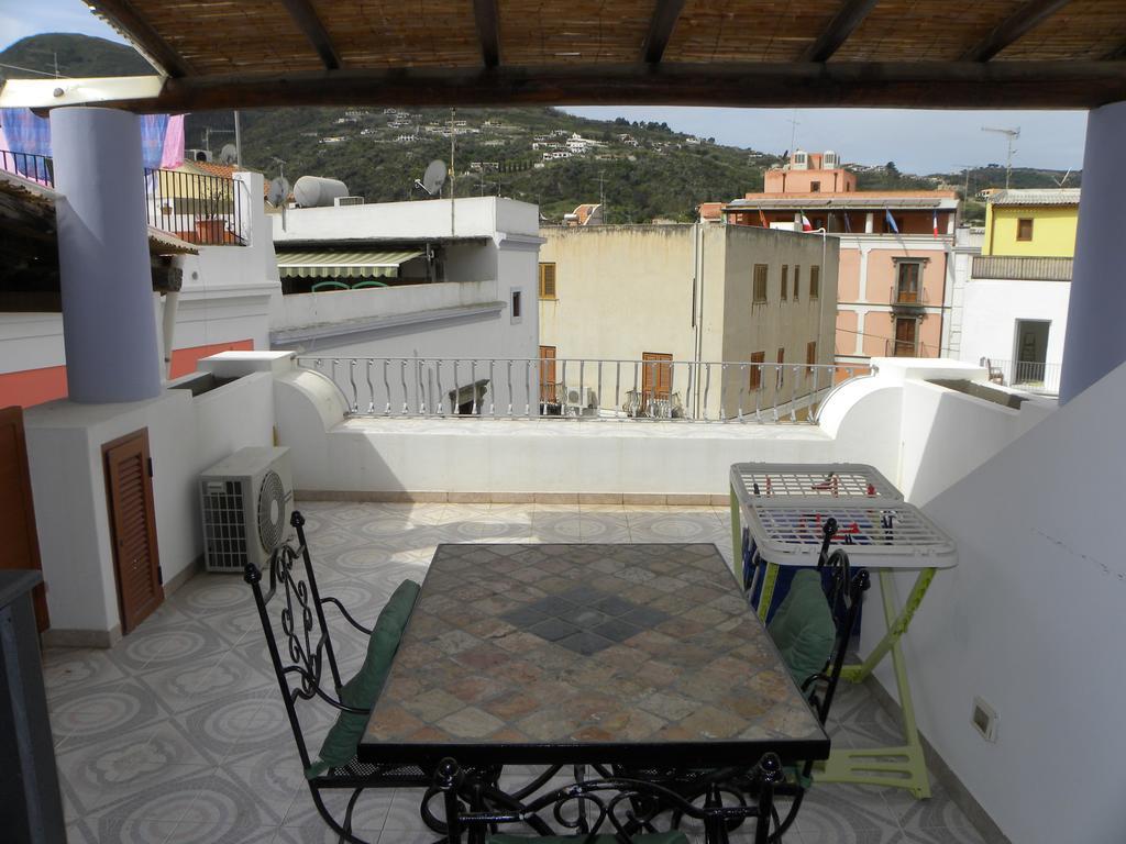 Case Vacanze Albamarina Lipari  Room photo