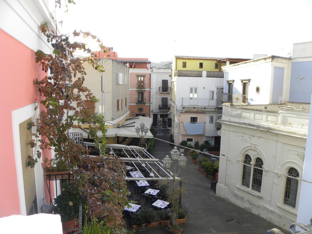 Case Vacanze Albamarina Lipari  Exterior photo